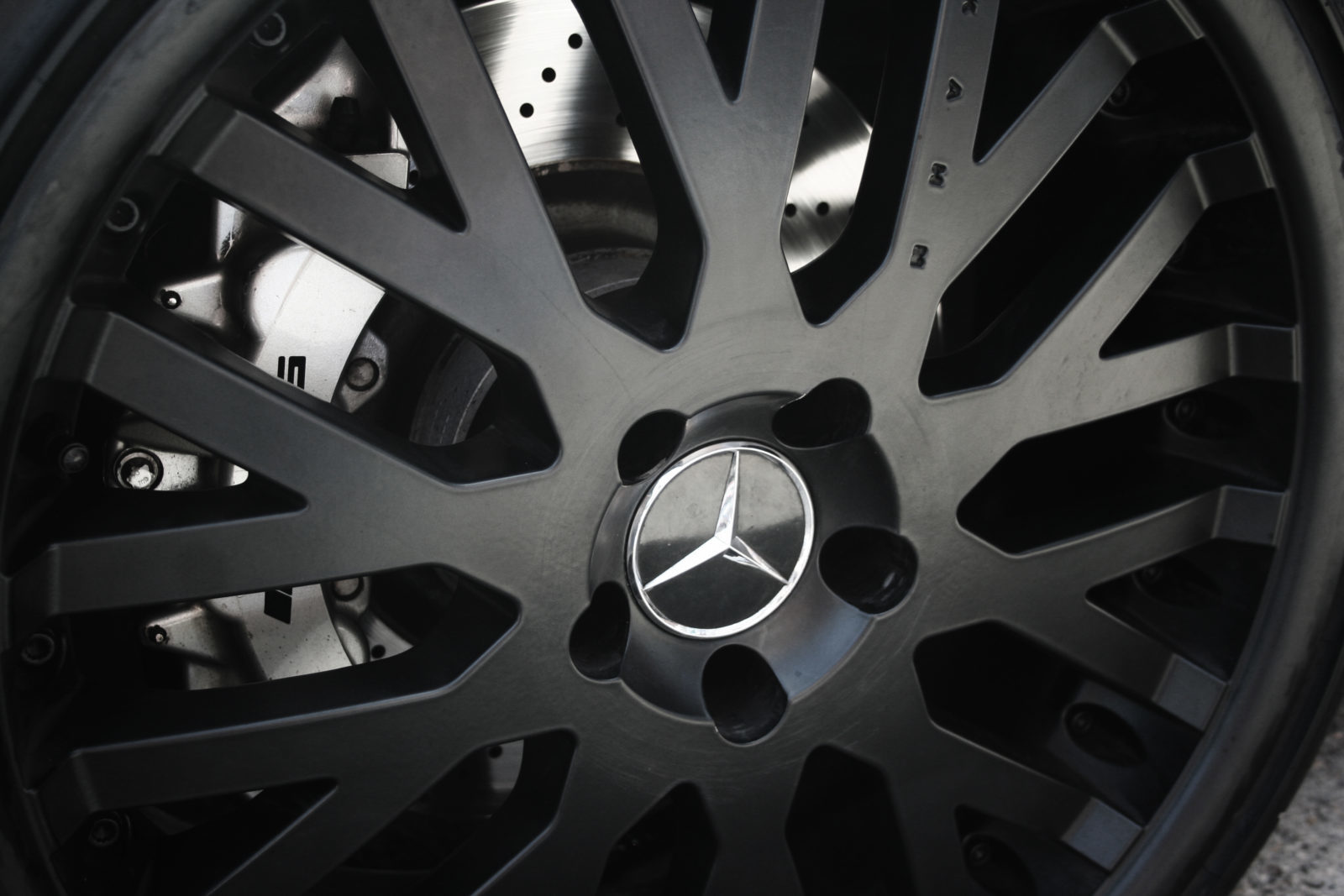 Mercedes V12 BiTurbo